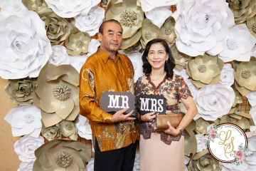 Lester&Stephanie-Prints-005