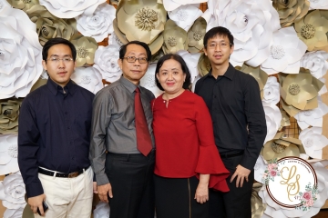 Lester&Stephanie-Prints-043