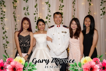 Gary&Grace-Prints-058