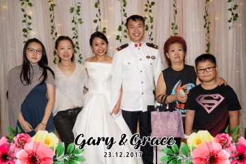 Gary&Grace-Prints-064