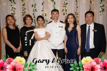 Gary&Grace-Prints-072