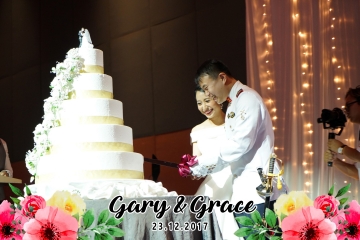 Gary&Grace-Prints-097