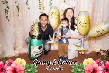Gary&Grace-Prints-108